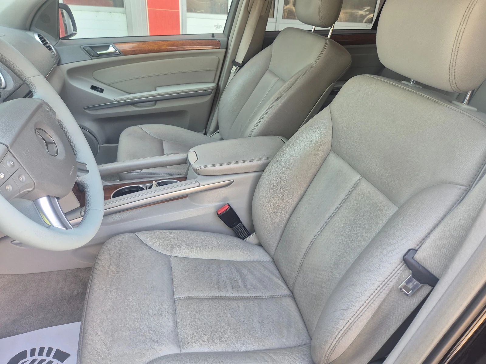 Mercedes-Benz GL 320  - изображение 10