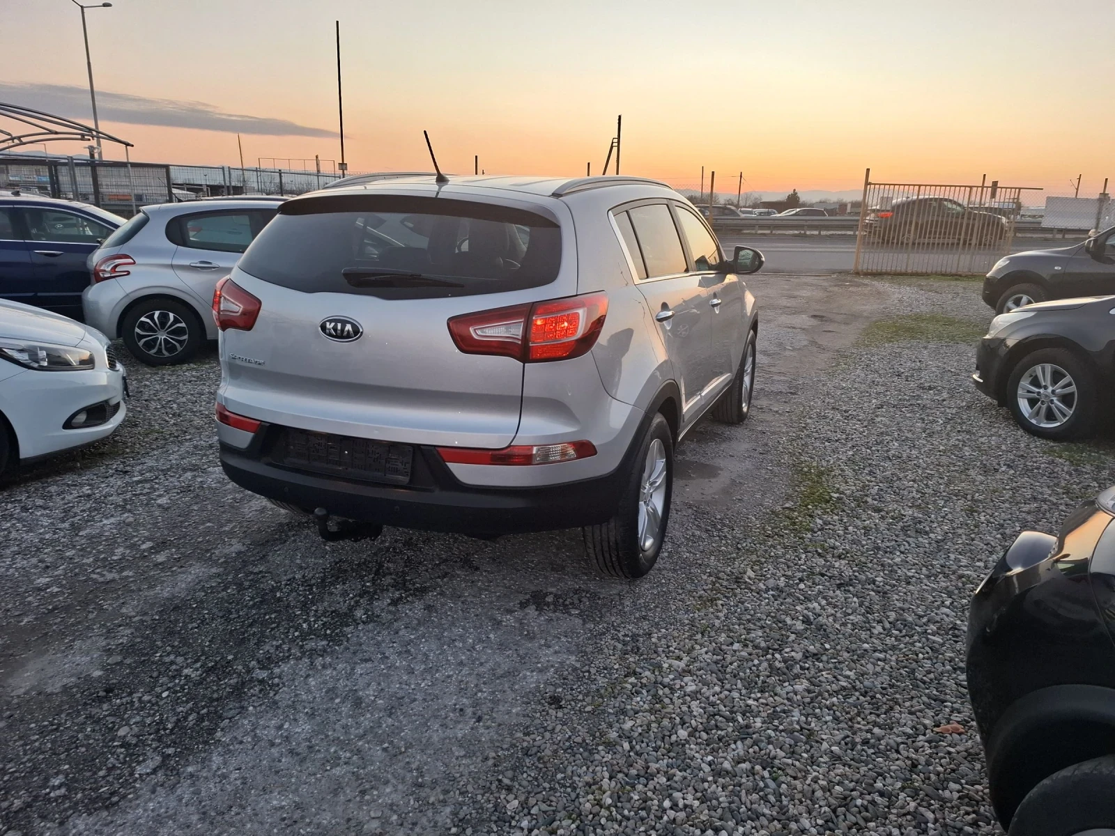 Kia Sportage 2.0i 163kc. | Mobile.bg � ����������� 4