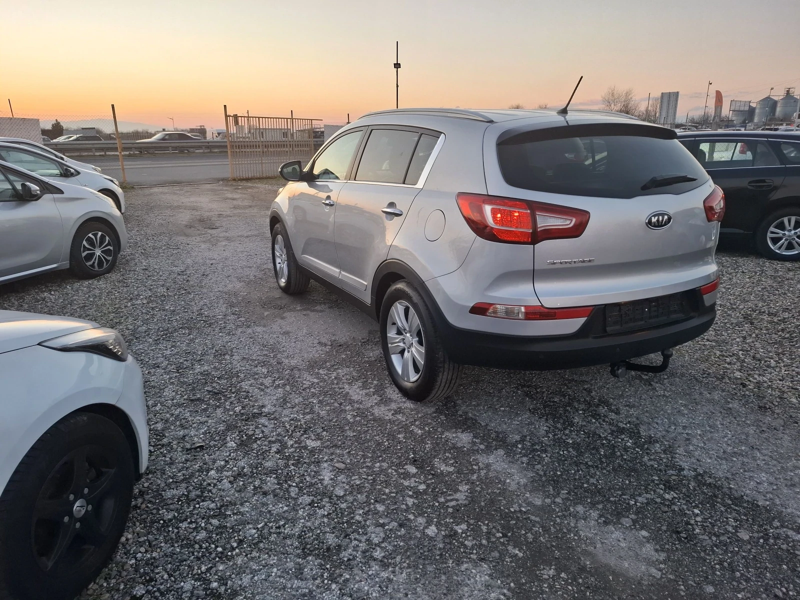 Kia Sportage 2.0i 163kc. | Mobile.bg � ����������� 3