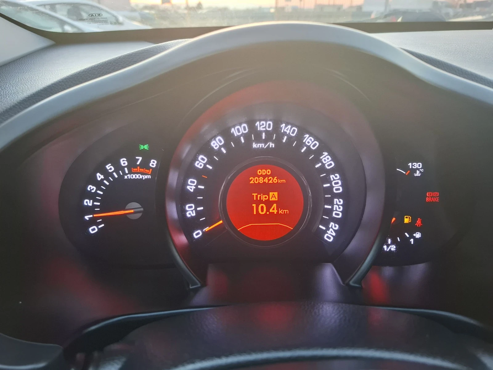 Kia Sportage 2.0i 163kc. | Mobile.bg � ����������� 11