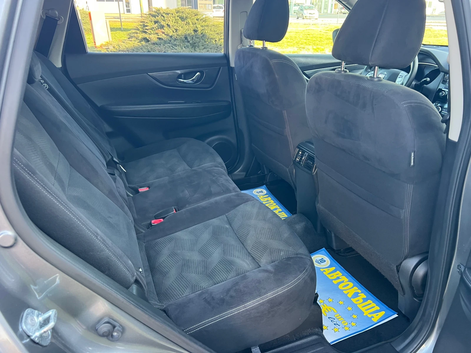 Nissan X-trail 1.6DCI/7места/ТОП, снимка 10 - Автомобили и джипове - 53899283