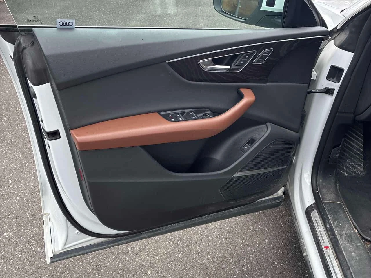 Audi Q8 * Progressiv * DISTRONIC* ���������* B&O* HUD*  | Mobile.bg � ����������� 13