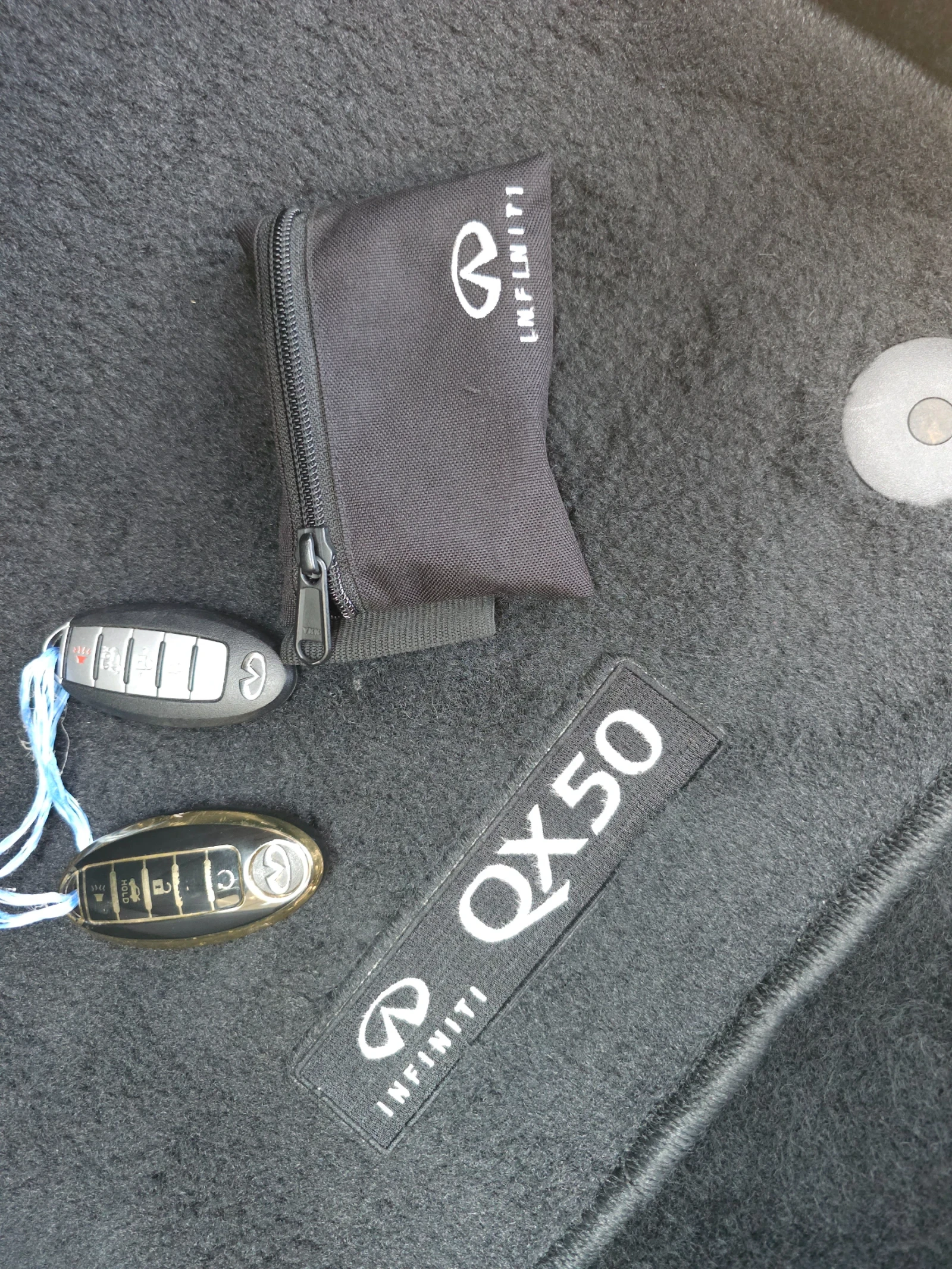 Infiniti QX50 LUXE, снимка 16 - Автомобили и джипове - 54509448