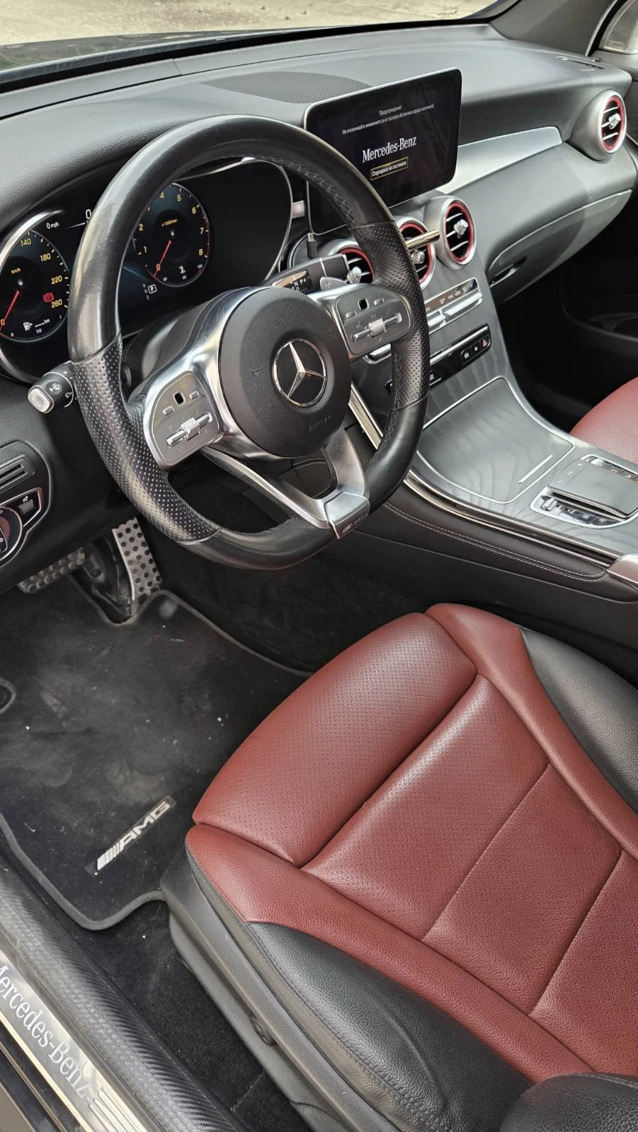 Mercedes-Benz GLC 300 9G, 4-MATIC, AMG LINE, DISTRONIC, 360 CAMERA VIEW, снимка 12 - Автомобили и джипове - 55245744