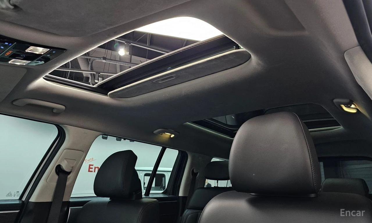 Hyundai Santa fe 1.6 HEV Calligraphy 4x4* МАСАЖ* BOSE* 360* ХЕДЪП* , снимка 16 - Автомобили и джипове - 55431697