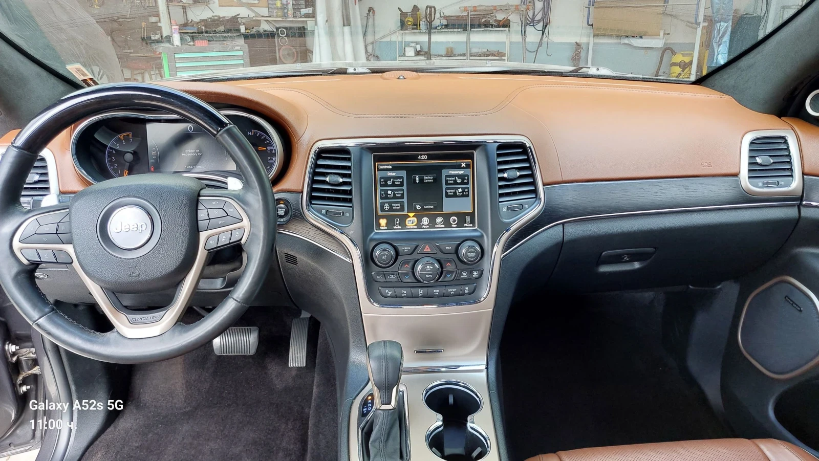 Jeep Grand cherokee Summit 5.7, снимка 14 - Автомобили и джипове - 55816319