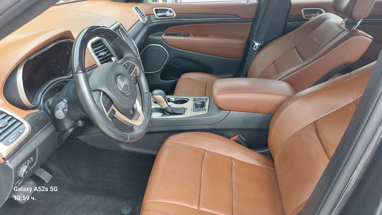 Jeep Grand cherokee Summit 5.7, снимка 10 - Автомобили и джипове - 55816319