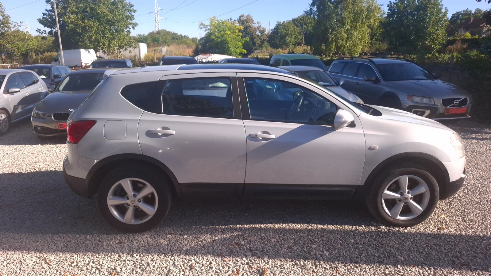 Nissan Qashqai 2.0b/150КС/4X4/Нави /Кожа, снимка 8 - Автомобили и джипове - 55962143