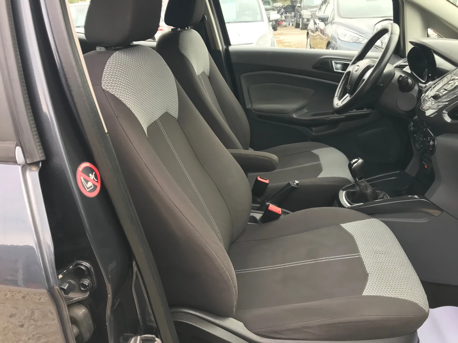 Ford EcoSport 1.5tdci-90kc. | Mobile.bg � ����������� 9
