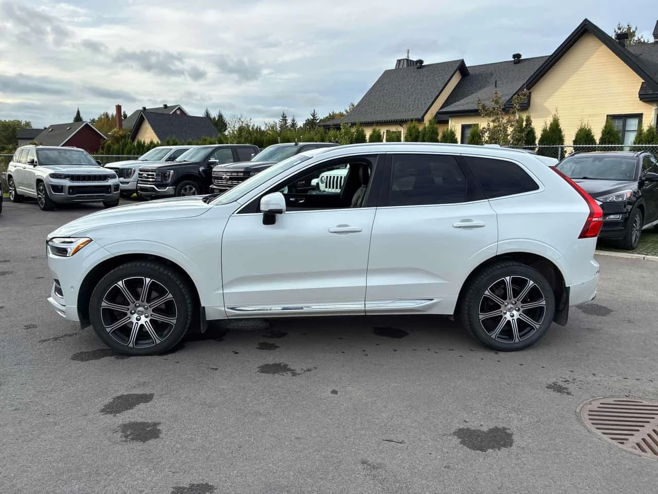 Volvo XC60  Inscription / Harman Kardon / 360 / hud / Carfax | Mobile.bg � ����������� 2