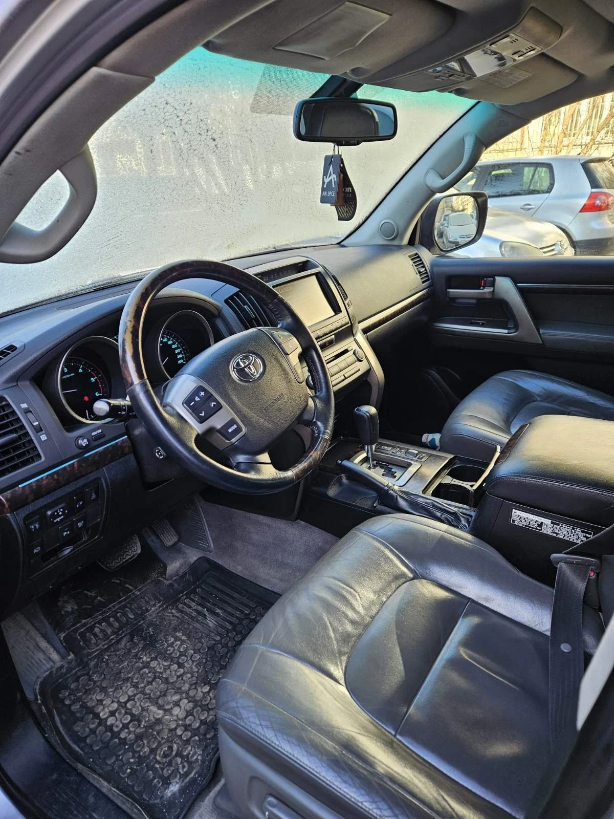 Toyota Land cruiser 200, снимка 4 - Автомобили и джипове - 56662398