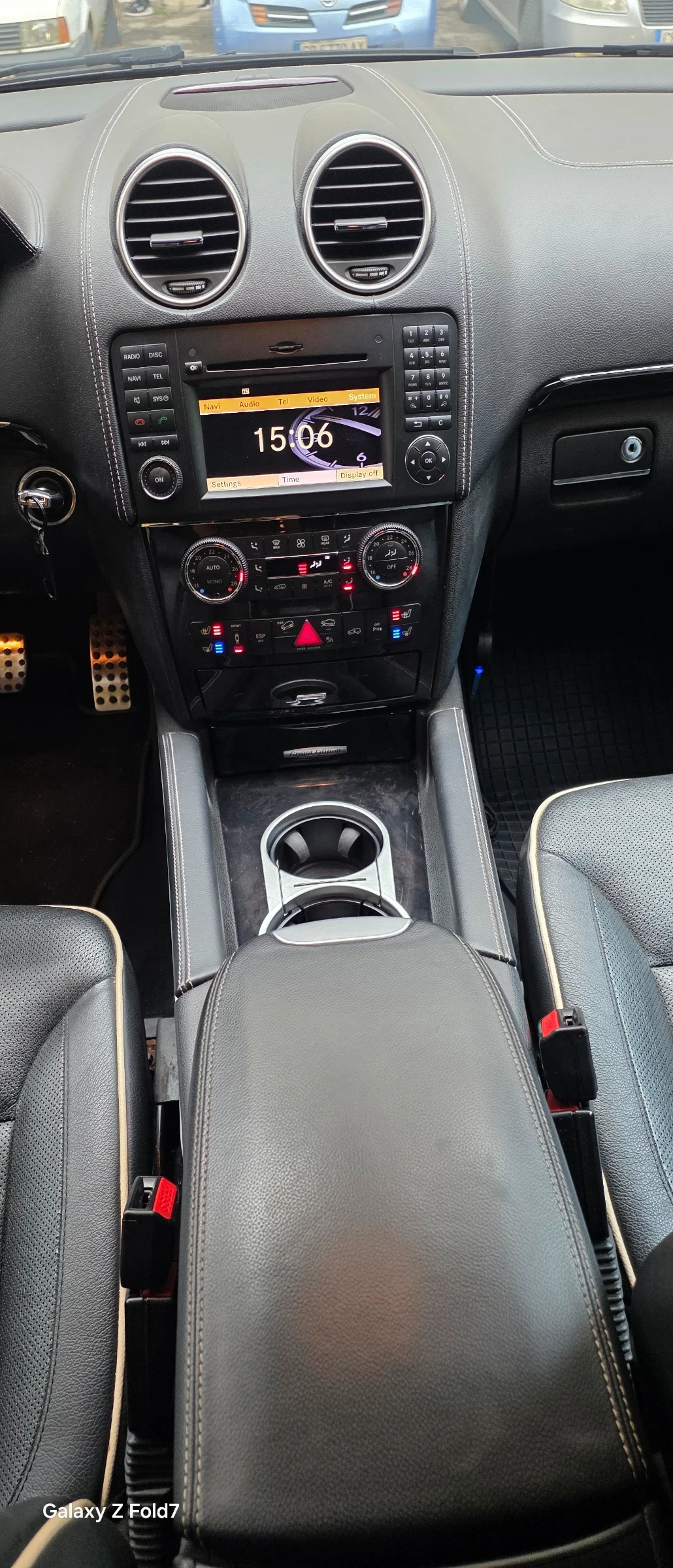 Mercedes-Benz ML 350 3.2 CDI, снимка 7 - Автомобили и джипове - 56725277