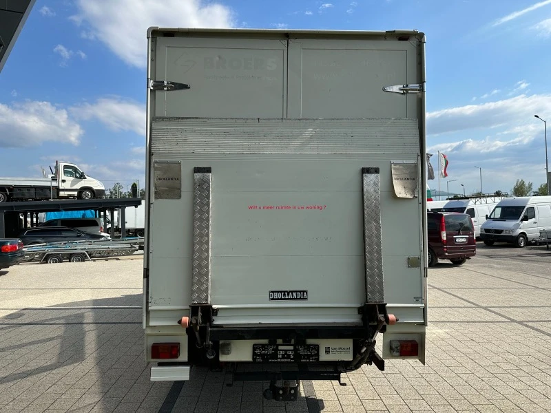 VW Crafter до 3,5t. 4,33м. 163к.с. Падащ борд + Клима , снимка 4 - Бусове и автобуси - 41854452