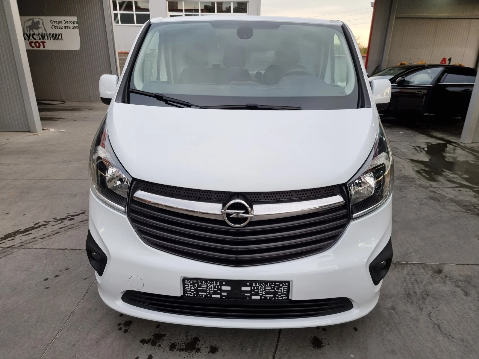 Opel Vivaro ЕВРО 5 - изображение 4