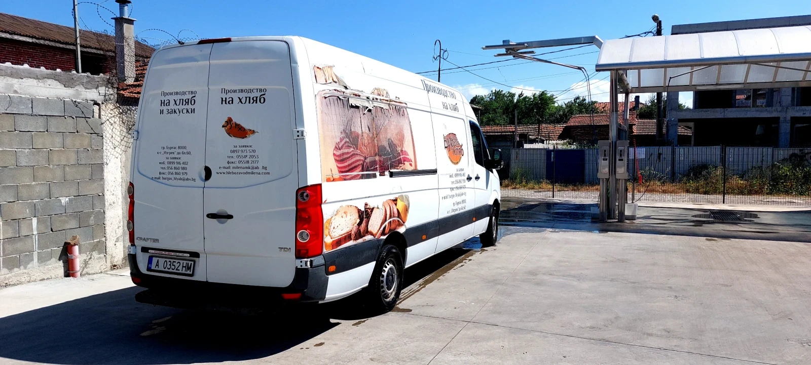 VW Crafter, снимка 2 - Бусове и автобуси - 55074661