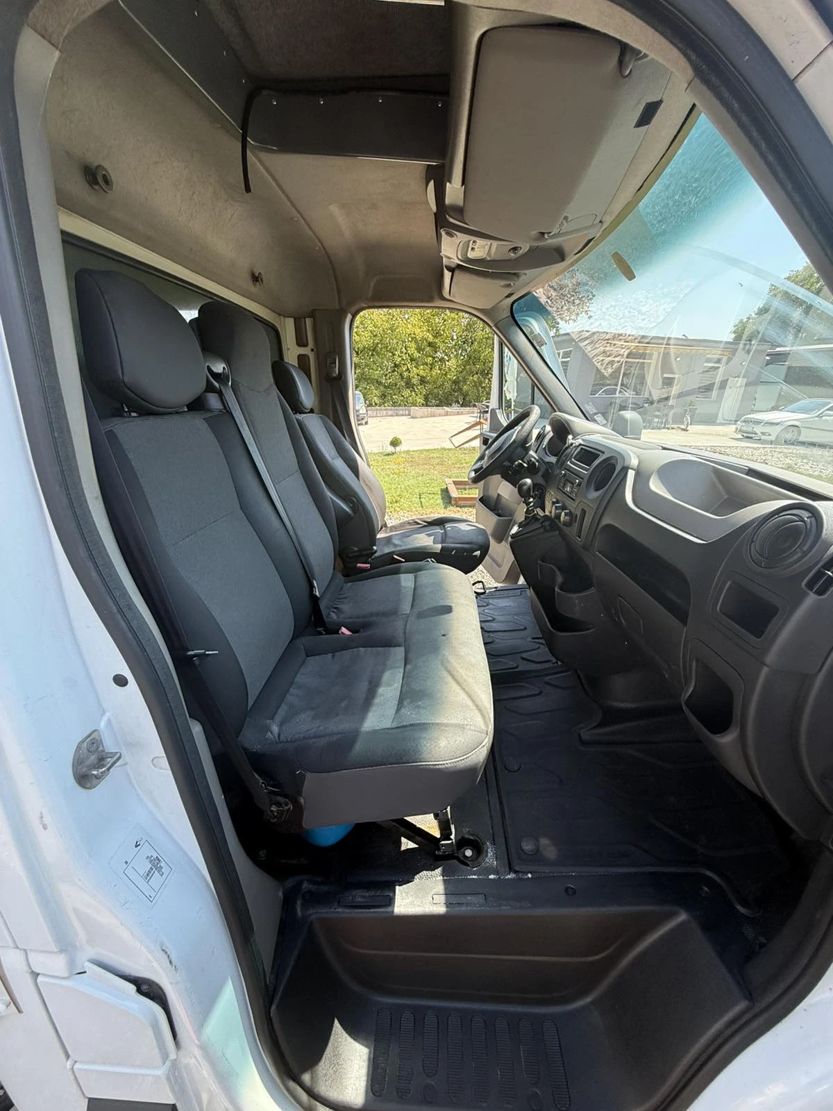 Renault Master, снимка 9 - Бусове и автобуси - 56224010