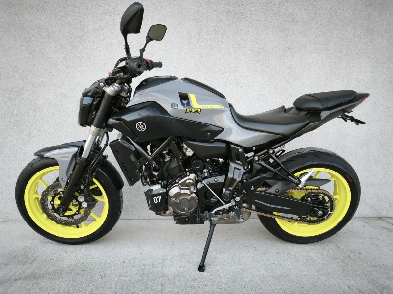 Yamaha Mt-07 35kw, 2017 година , снимка 7 - Мотоциклети и мототехника - 52278729