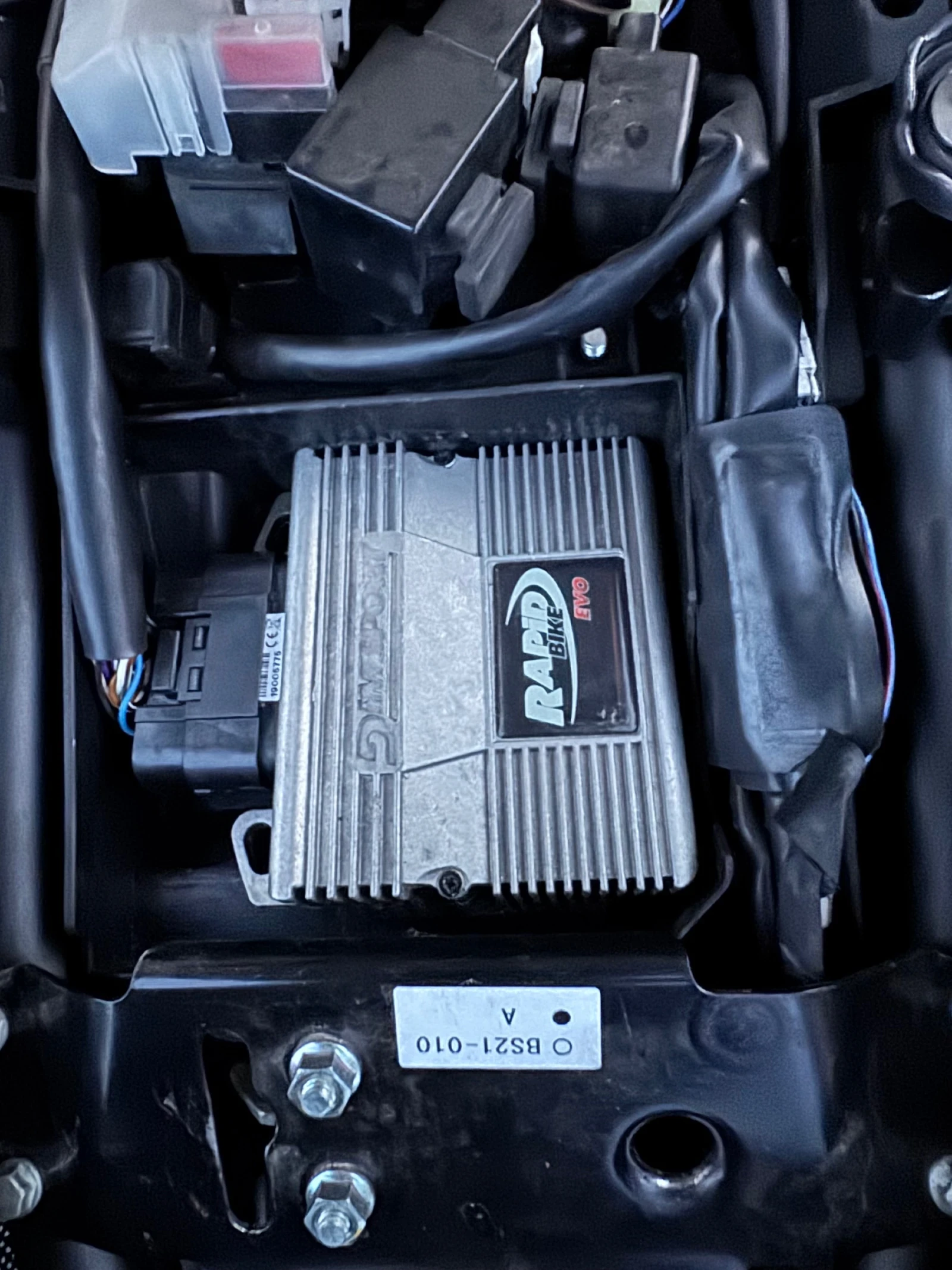 Yamaha Mt-09, снимка 10 - Мотоциклети и мототехника - 53969308