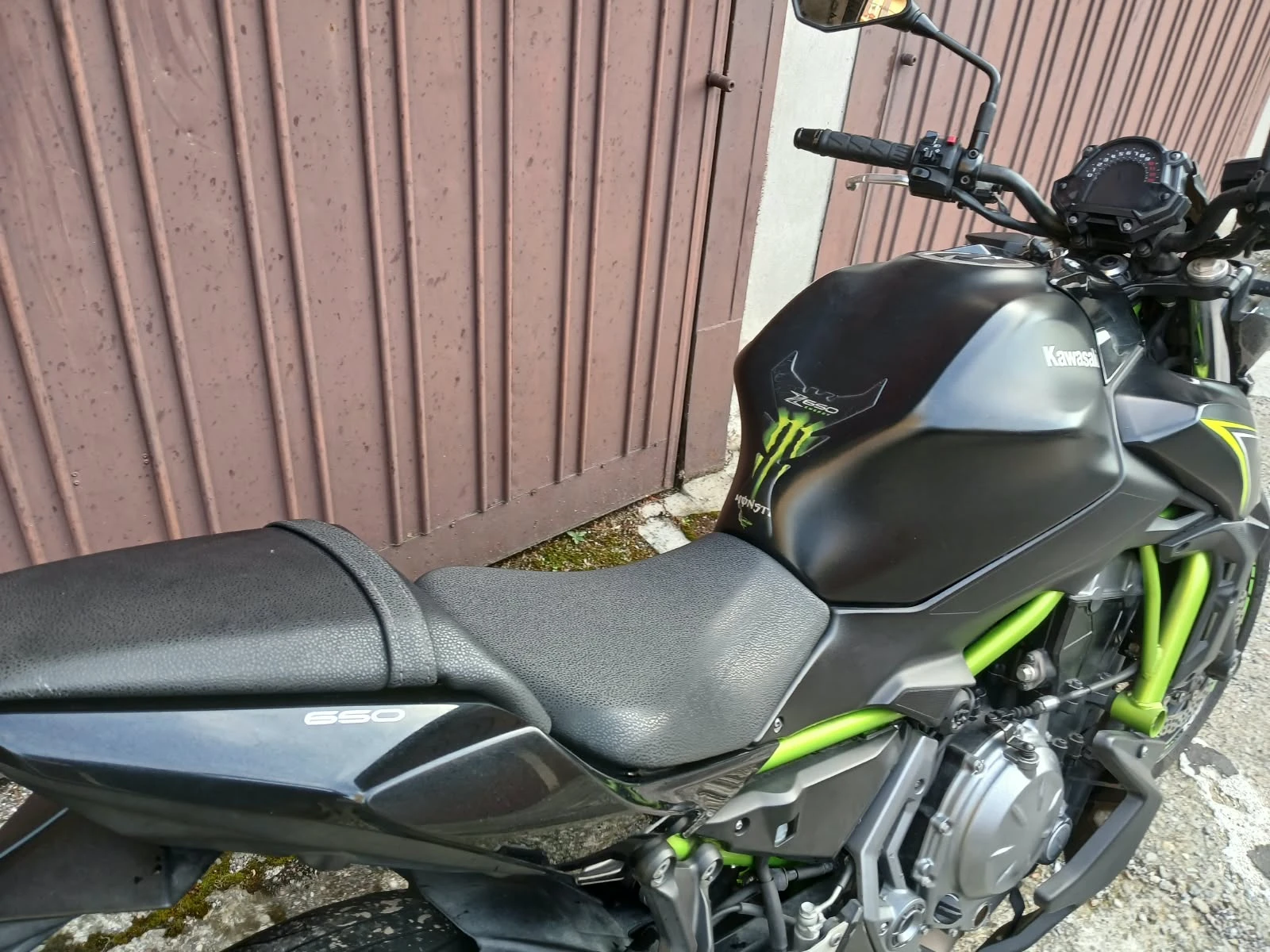 Kawasaki Z 650 ABS, снимка 8 - Мотоциклети и мототехника - 56120413
