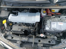 Toyota Yaris 1.5 Hibrid Automatic , снимка 8