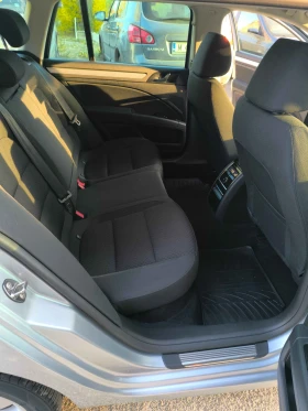 Skoda Superb, снимка 10
