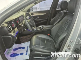 Mercedes-Benz E 200, снимка 11
