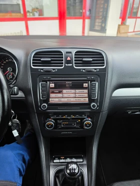VW Golf 2.0tdi 140 коня Highline, снимка 13