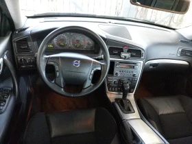 Volvo V70 2,4i 140ps AUTOMATIC - [7] 