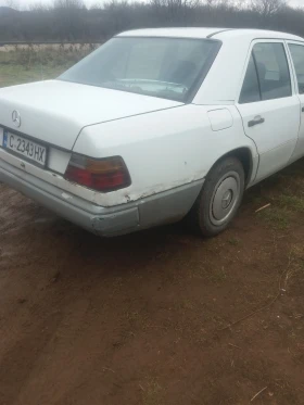 Mercedes-Benz 124, снимка 6