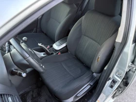 Toyota Auris 2.0 D4D 126кс 6 скорости Климатроник - 4600 лв. / 2351.94 € - 52292566 11