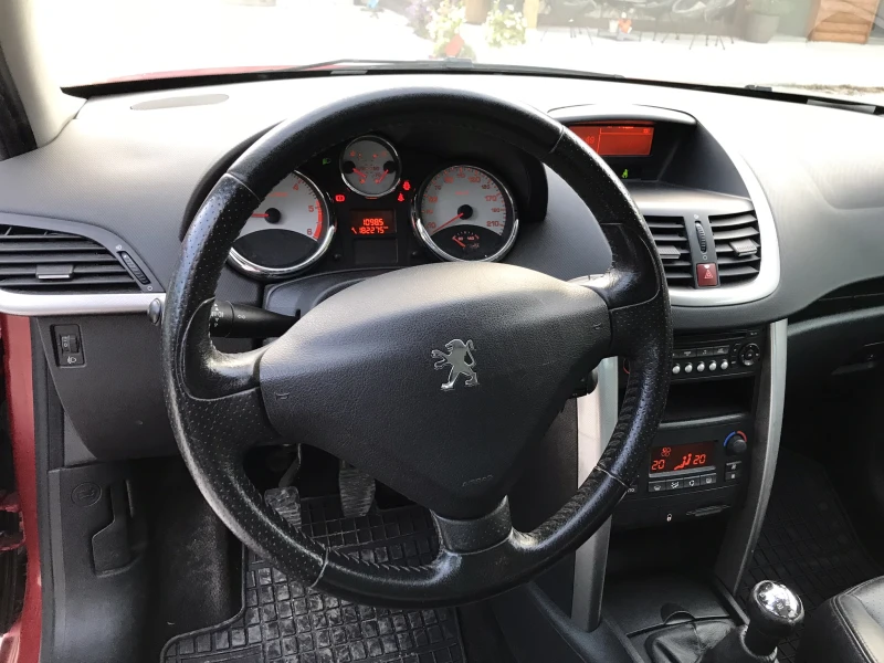 Peugeot 207 1, 6HDI.Кожа, Панорама , снимка 16 - Автомобили и джипове - 47414772