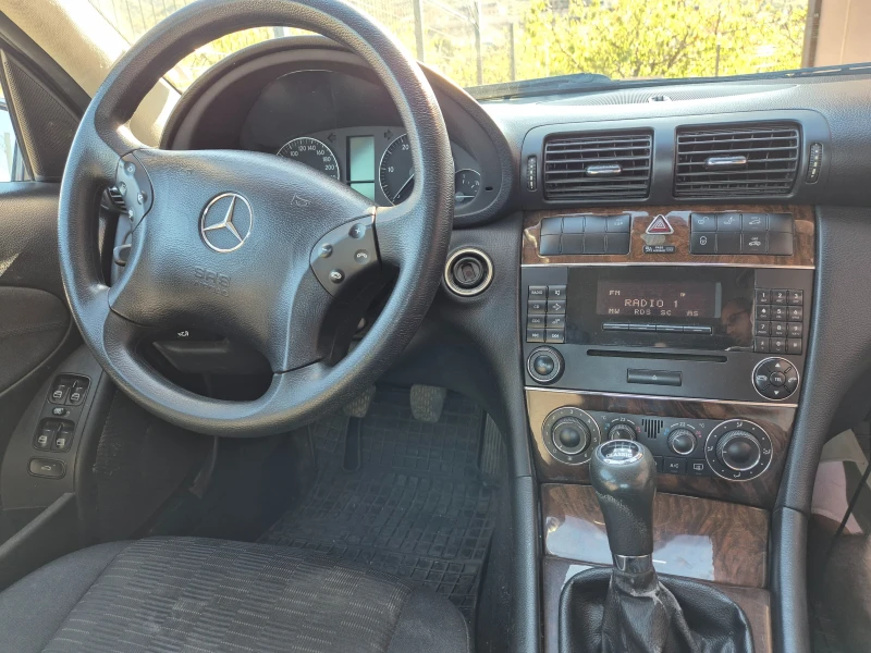 Mercedes-Benz C 200 CDI, снимка 13 - Автомобили и джипове - 47516226