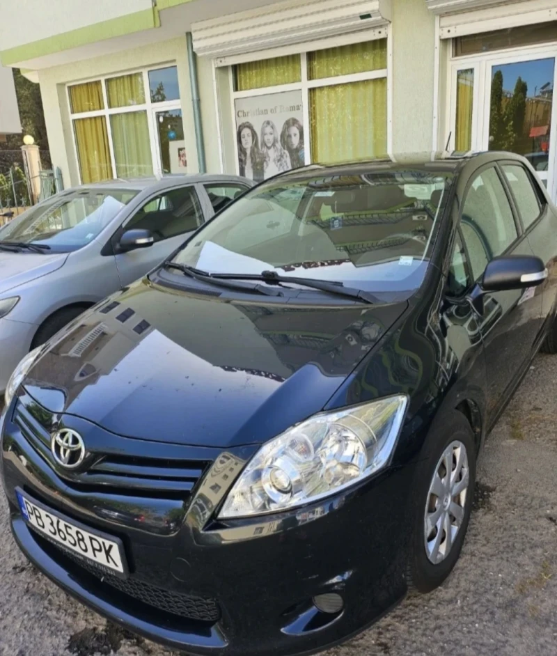 Toyota Auris, снимка 1 - Автомобили и джипове - 47817921