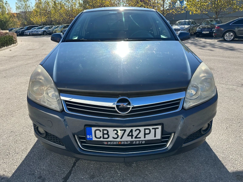 Opel Astra 1.9TDCI 120к.с. Автоматик, снимка 7 - Автомобили и джипове - 47894663