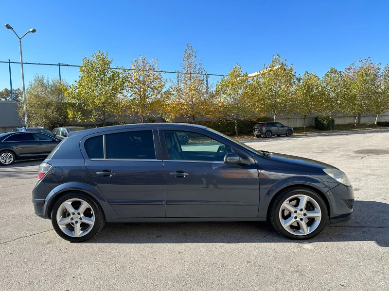 Opel Astra 1.9TDCI 120к.с. Автоматик, снимка 5 - Автомобили и джипове - 47894663