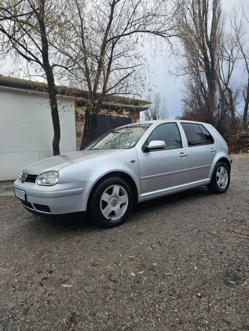 VW Golf, снимка 8 - Автомобили и джипове - 48763115