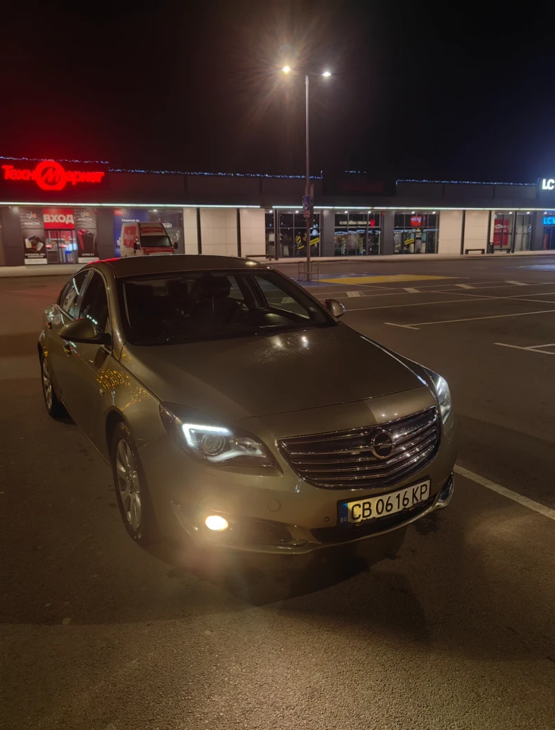 Opel Insignia, снимка 5 - Автомобили и джипове - 49089995