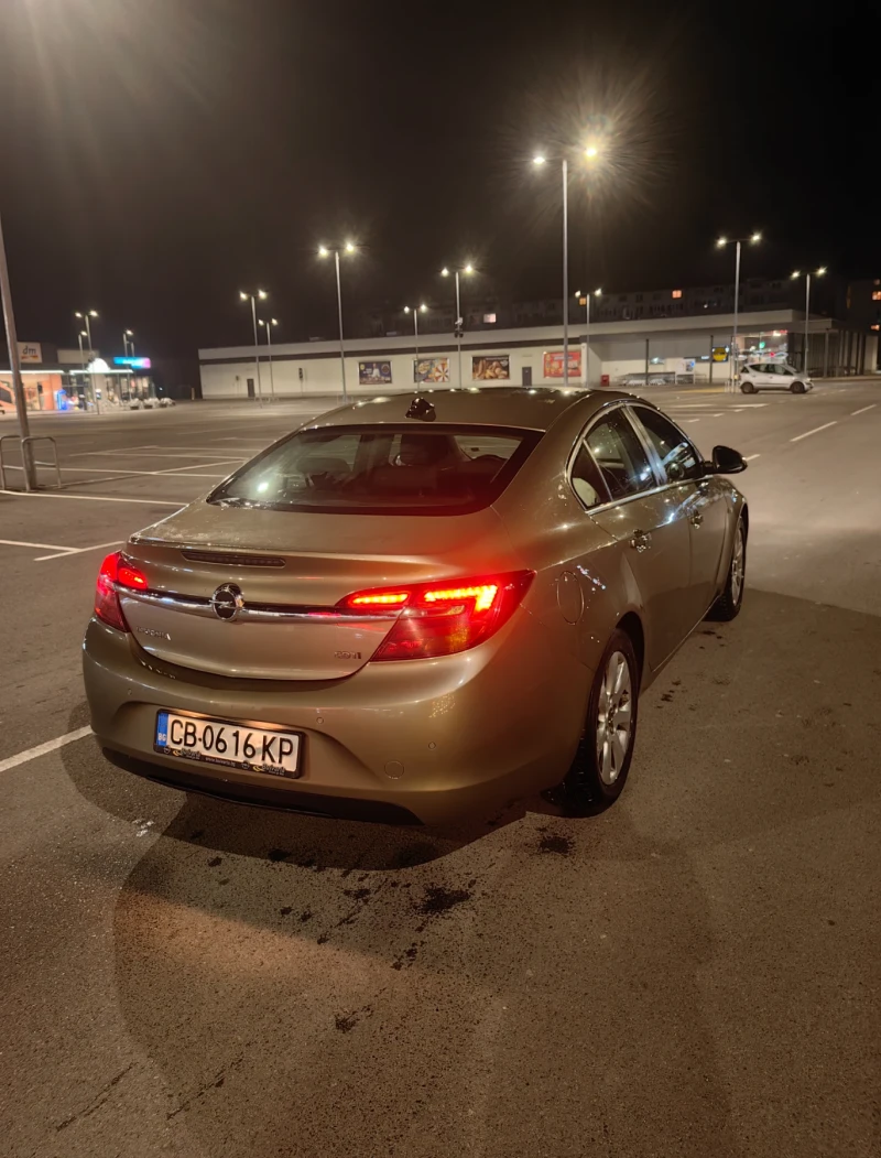 Opel Insignia, снимка 4 - Автомобили и джипове - 49089995