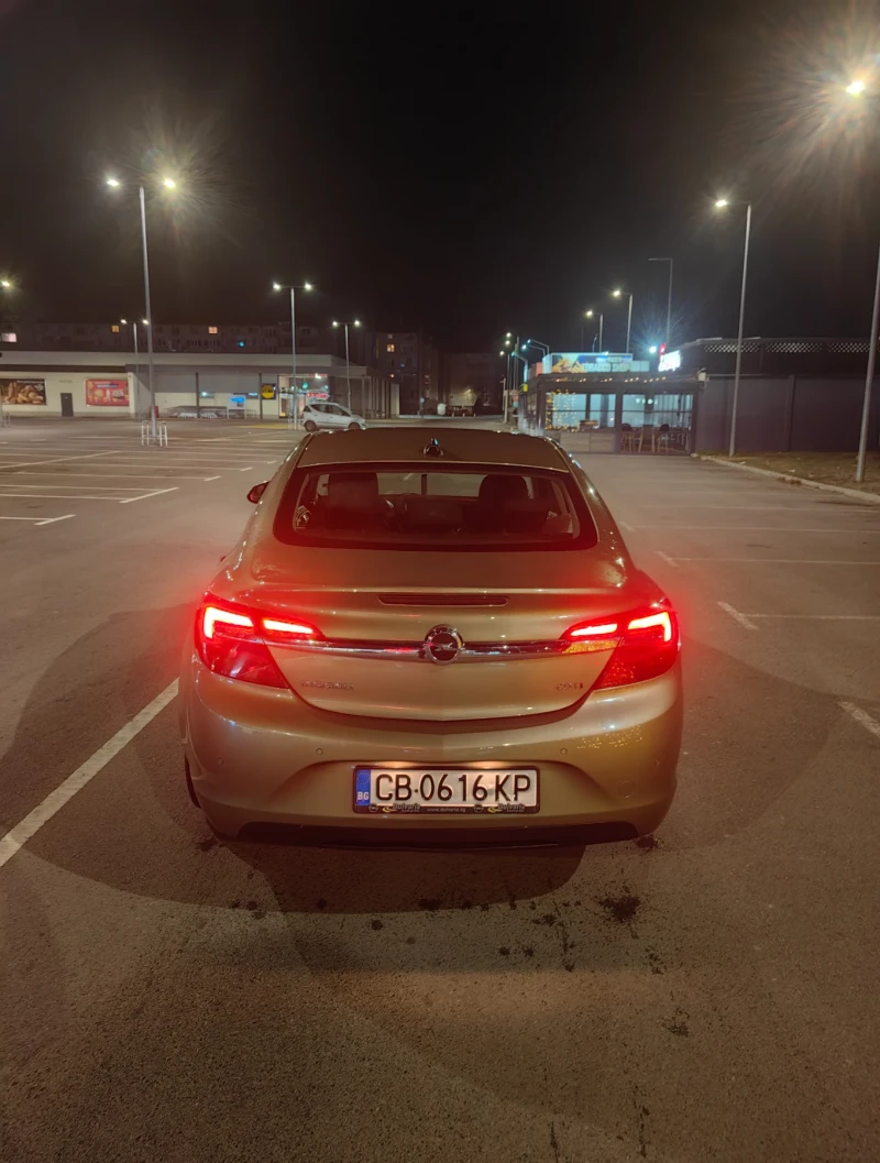 Opel Insignia, снимка 3 - Автомобили и джипове - 49089995