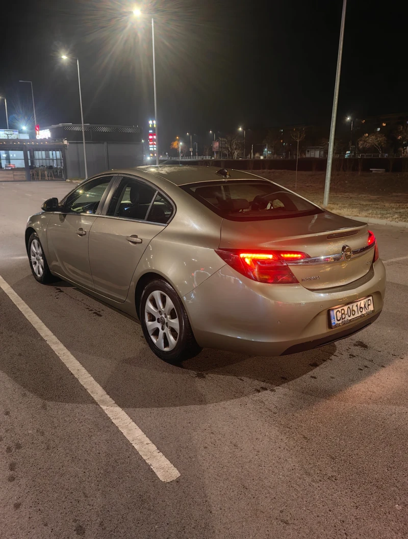 Opel Insignia, снимка 2 - Автомобили и джипове - 49089995