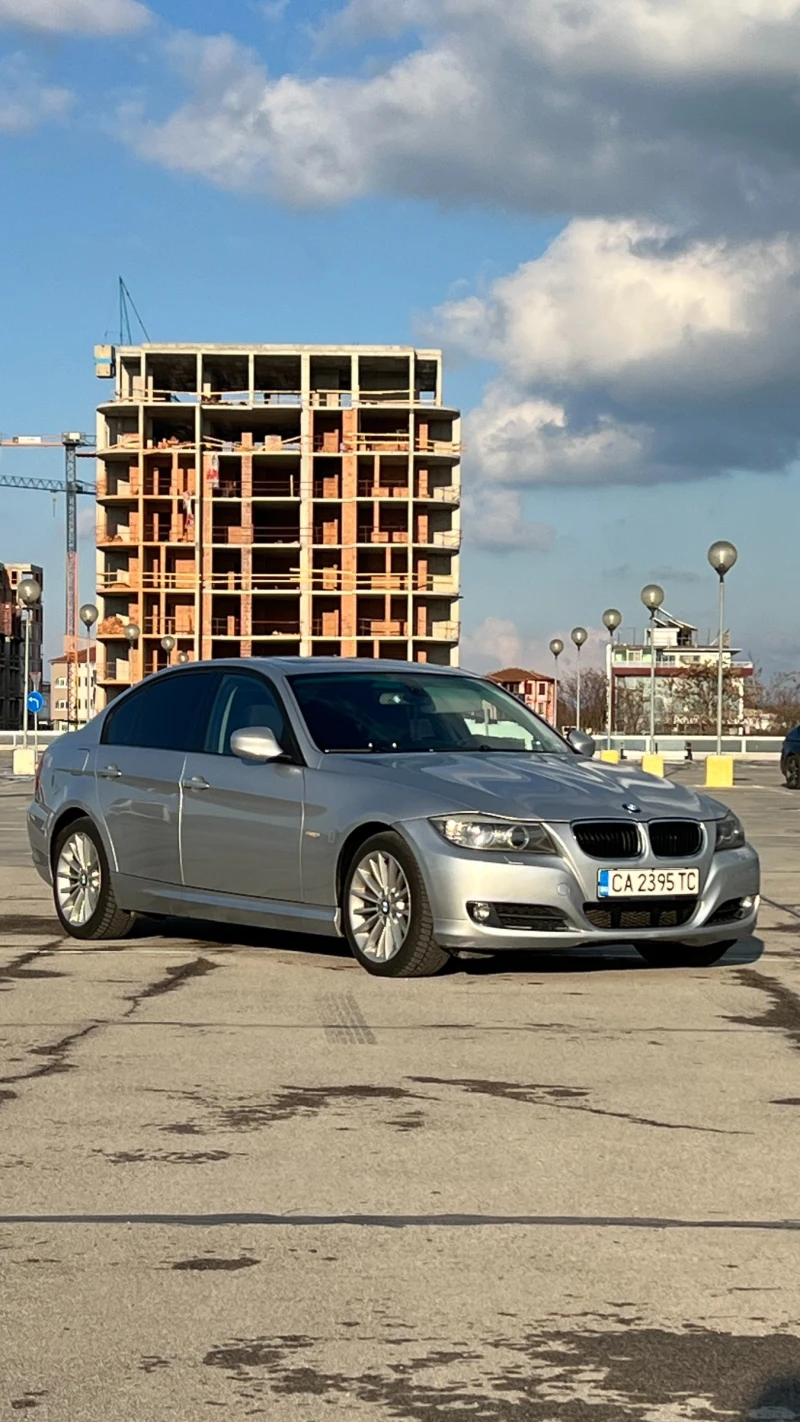 BMW 320 2.0d фейслифт -нави - автомат - клима и подгрев , снимка 1 - Автомобили и джипове - 49331343