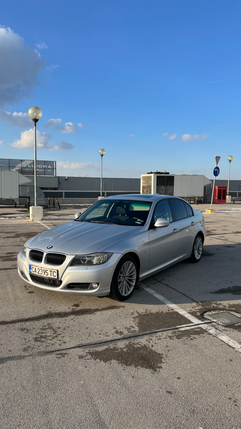 BMW 320 2.0d фейслифт -нави - автомат - клима и подгрев , снимка 5 - Автомобили и джипове - 49331343