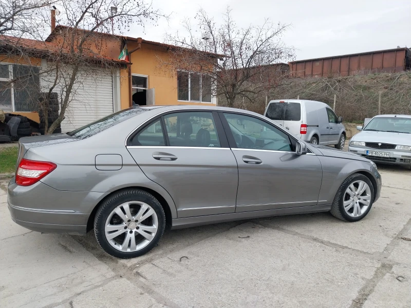 Mercedes-Benz C 180 1.8 i/6ск//Navi//xenon//AVANTGARDE//, снимка 4 - Автомобили и джипове - 49504995