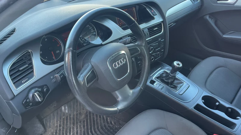 Audi A4 2.0 TDI 12.2010г. ОЧАКВАН ВНОС СЕРВИЗНА ИСТОРИЯ !, снимка 5 - Автомобили и джипове - 49600313