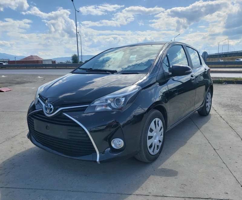 Toyota Yaris 1.5 Hibrid Automatic , снимка 2 - Автомобили и джипове - 51302182