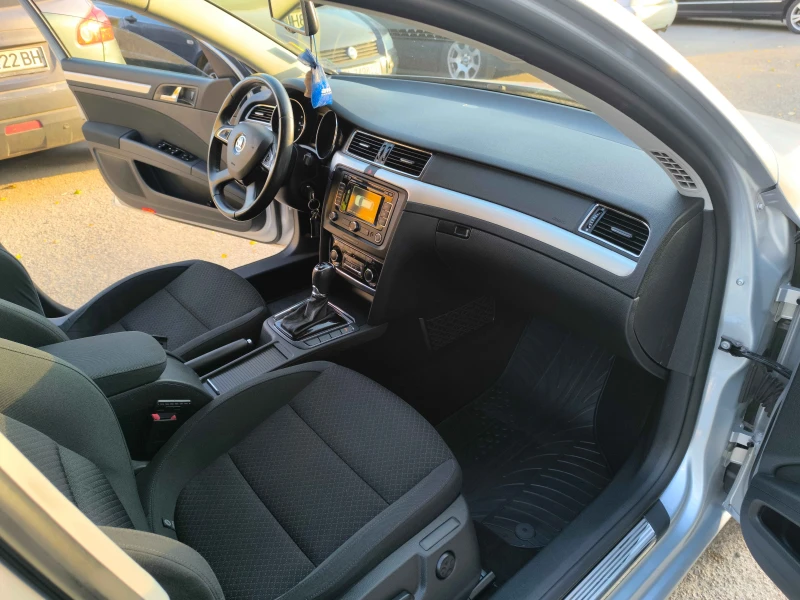 Skoda Superb, снимка 7 - Автомобили и джипове - 52442650