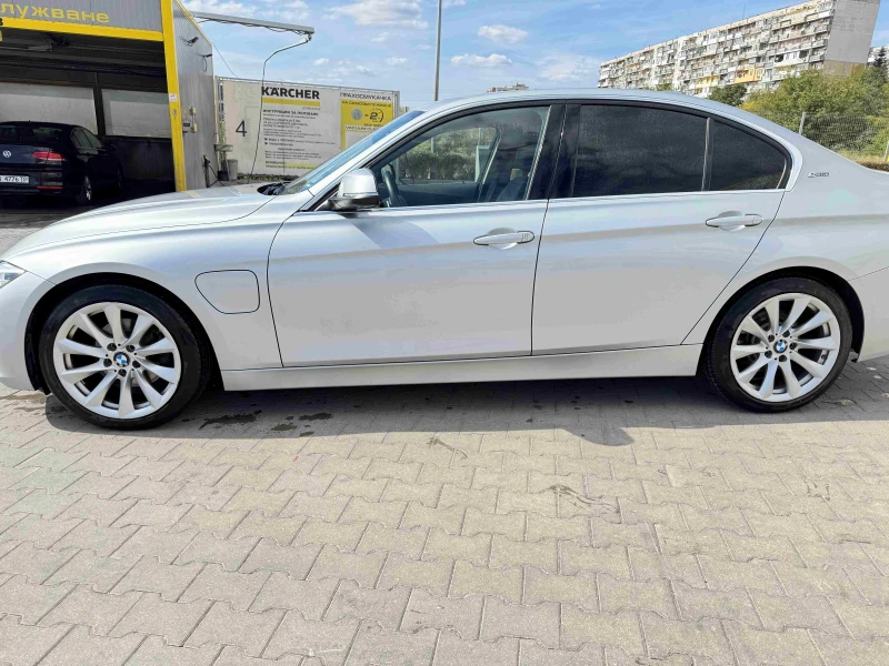 BMW 330, снимка 2 - Автомобили и джипове - 52018889