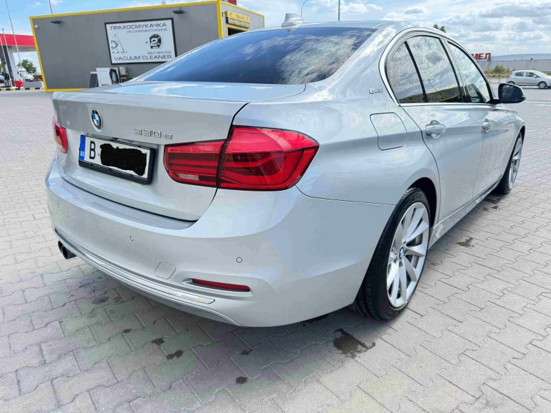 BMW 330, снимка 6 - Автомобили и джипове - 52018889