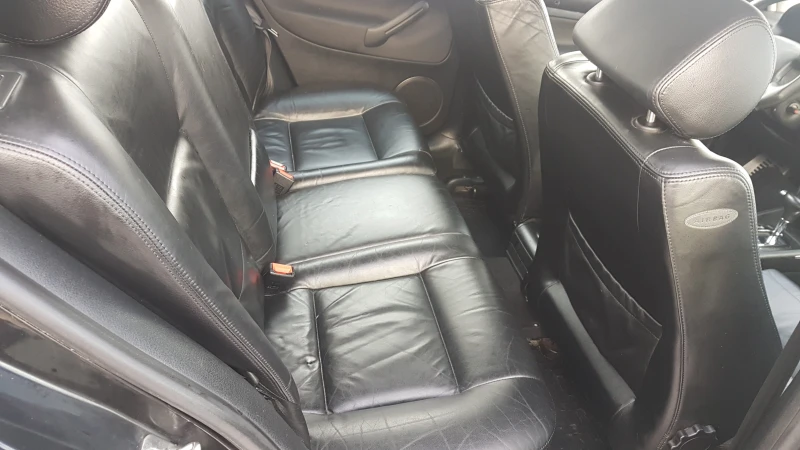 VW Golf 1.9TDI автомат, снимка 12 - Автомобили и джипове - 53045812