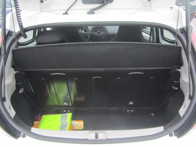 Toyota Aygo 1.0 Petrol - изображение 6